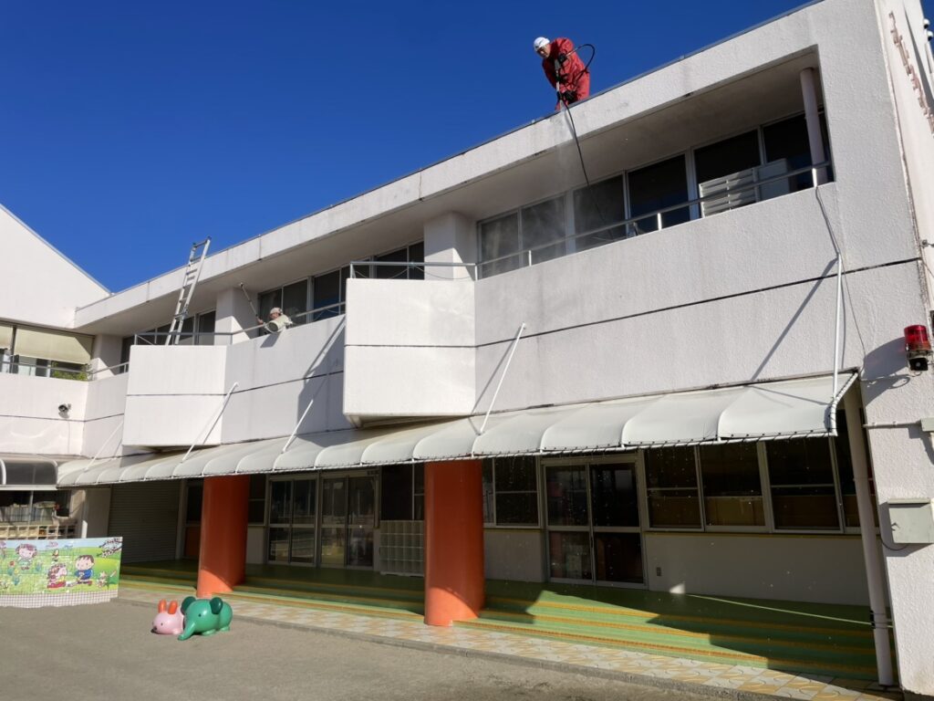 外壁洗浄作業
