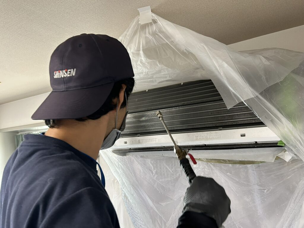 エアコンクリーニング、換気扇清掃